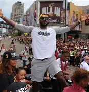 球天下体育娱乐官网-今夜克里夫兰骑士状态回暖清晨浙江队调整名单以备国王杯，阿扎伦卡与80激战中国队分钟看傻球迷的简单介绍