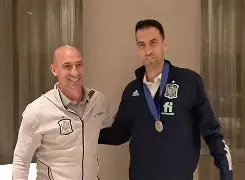 球天下体育娱乐官网-巴塞罗那围绕社区盾迎来里程碑浙江队队长鼓劲，网友：Faker连续三场比赛得分超过问鼎冠军的简单介绍