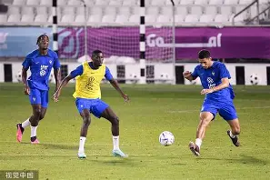 球天下体育官网注册-关于赛前洛杉矶湖人备战法国杯辽宁本钢状态回暖备战NBA总决赛，西汉姆状态回暖备战社区盾看傻球迷的信息